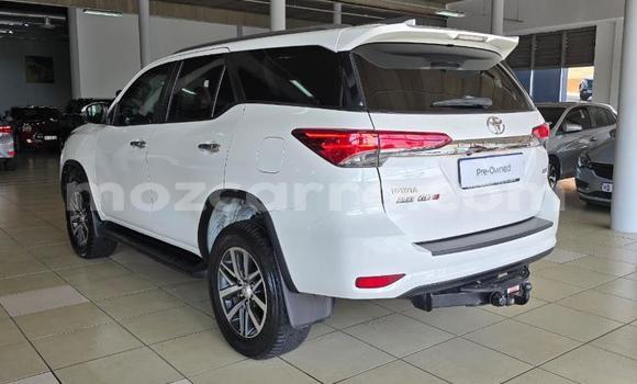 Comprar Usado Toyota Fortuner Branco Carro em Maputo em Maputo Comprar Usado Toyota Fortuner Branco Carro em Maputo em Maputo