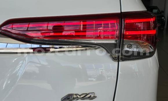 Comprar Usado Toyota Fortuner Branco Carro em Maputo em Maputo Comprar Usado Toyota Fortuner Branco Carro em Maputo em Maputo
