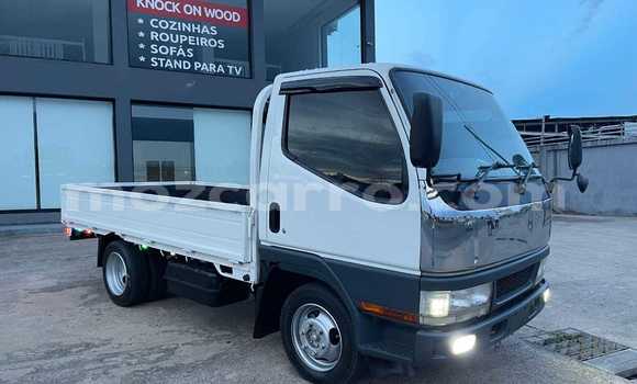 Comprar Novo Mitsubishi Canter Branco Caminhão em Maputo em Maputo
