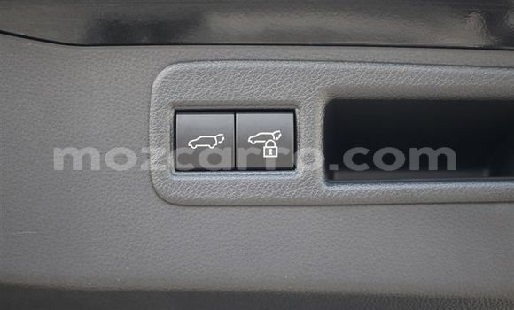 Tenga Tsaru Toyota Harrier Nhema Mota in Maputo in Maputo Tenga Tsaru Toyota Harrier Nhema Mota in Maputo in Maputo