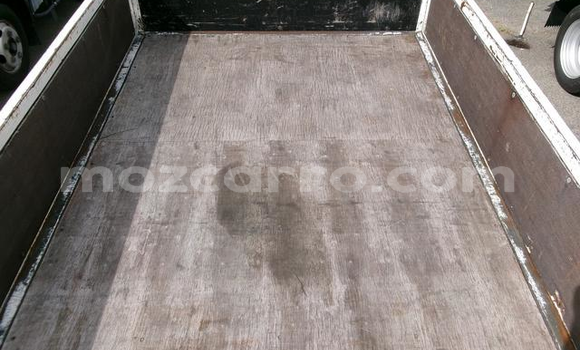 Buy Used Toyota Dyna White Car in Maputo in Maputo Buy Used Toyota Dyna White Car in Maputo in Maputo