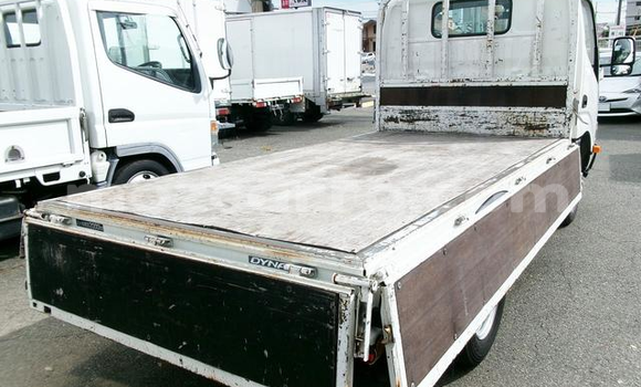 Buy Used Toyota Dyna White Car in Maputo in Maputo Buy Used Toyota Dyna White Car in Maputo in Maputo