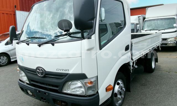 Buy Used Toyota Dyna White Car in Maputo in Maputo Buy Used Toyota Dyna White Car in Maputo in Maputo
