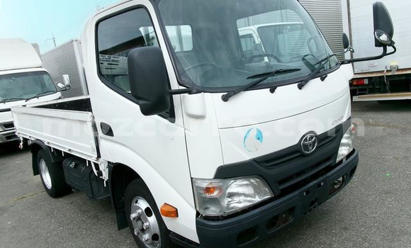 Buy Used Toyota Dyna White Car in Maputo in Maputo Buy Used Toyota Dyna White Car in Maputo in Maputo