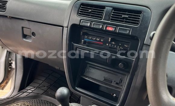 Buy Used Nissan Hardbody White Car in Maputo in Maputo Buy Used Nissan Hardbody White Car in Maputo in Maputo