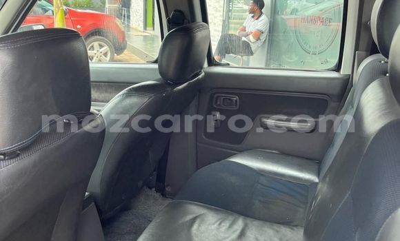 Buy Used Nissan Hardbody White Car in Maputo in Maputo Buy Used Nissan Hardbody White Car in Maputo in Maputo