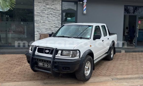 Buy Used Nissan Hardbody White Car in Maputo in Maputo Buy Used Nissan Hardbody White Car in Maputo in Maputo