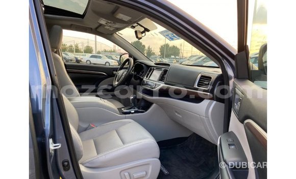 Tenga Imported Toyota Highlander Bhuruu Mota in Import - Dubai in Cabo Delgado Tenga Imported Toyota Highlander Bhuruu Mota in Import - Dubai in Cabo Delgado