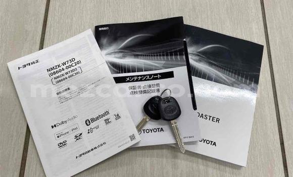 Nunua Ilio tumika Toyota Coaster Fedha Gari ndani ya Maputo nchini Maputo Nunua Ilio tumika Toyota Coaster Fedha Gari ndani ya Maputo nchini Maputo