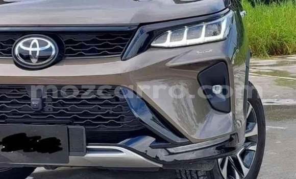Nunua Ilio tumika Toyota Fortuner Nyingine Gari ndani ya Maputo nchini Maputo Nunua Ilio tumika Toyota Fortuner Nyingine Gari ndani ya Maputo nchini Maputo