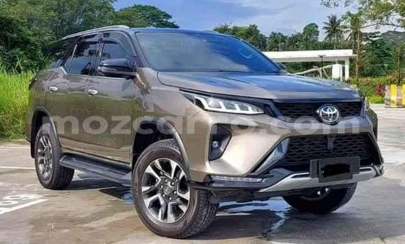 Nunua Ilio tumika Toyota Fortuner Nyingine Gari ndani ya Maputo nchini Maputo Nunua Ilio tumika Toyota Fortuner Nyingine Gari ndani ya Maputo nchini Maputo