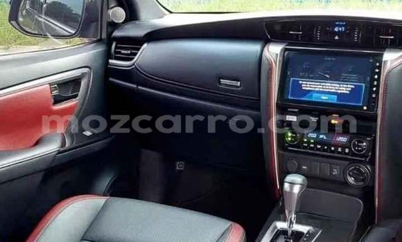 Nunua Ilio tumika Toyota Fortuner Nyingine Gari ndani ya Maputo nchini Maputo Nunua Ilio tumika Toyota Fortuner Nyingine Gari ndani ya Maputo nchini Maputo