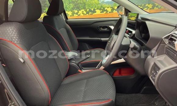 Tenga Tsaru Toyota Ractis Nhema Mota in Maputo in Maputo Tenga Tsaru Toyota Ractis Nhema Mota in Maputo in Maputo