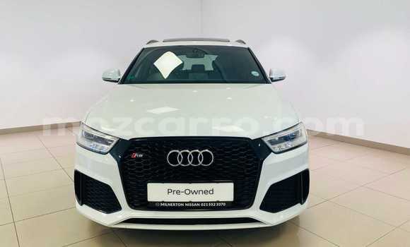 Comprar Usado Audi RS Q3 Branco Carro em Maputo em Maputo Comprar Usado Audi RS Q3 Branco Carro em Maputo em Maputo