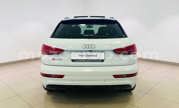 Comprar Usado Audi RS Q3 Branco Carro em Maputo em Maputo Comprar Usado Audi RS Q3 Branco Carro em Maputo em Maputo