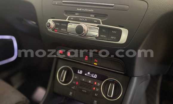 Comprar Usado Audi RS Q3 Branco Carro em Maputo em Maputo Comprar Usado Audi RS Q3 Branco Carro em Maputo em Maputo