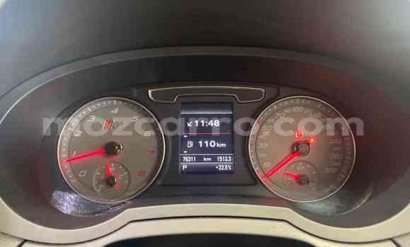 Comprar Usado Audi RS Q3 Branco Carro em Maputo em Maputo Comprar Usado Audi RS Q3 Branco Carro em Maputo em Maputo
