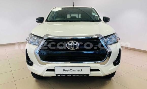 Comprar Usado Toyota Hilux Branco Carro em Maputo em Maputo Comprar Usado Toyota Hilux Branco Carro em Maputo em Maputo