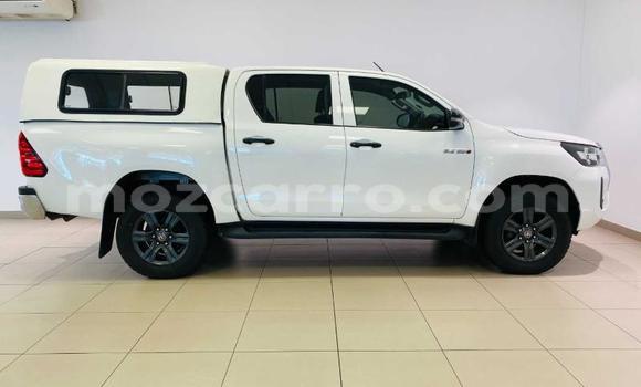 Comprar Usado Toyota Hilux Branco Carro em Maputo em Maputo Comprar Usado Toyota Hilux Branco Carro em Maputo em Maputo
