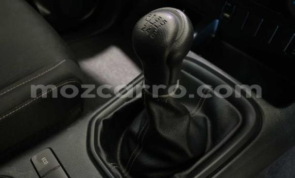 Comprar Usado Toyota Hilux Branco Carro em Maputo em Maputo Comprar Usado Toyota Hilux Branco Carro em Maputo em Maputo