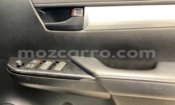 Comprar Usado Toyota Hilux Branco Carro em Maputo em Maputo Comprar Usado Toyota Hilux Branco Carro em Maputo em Maputo