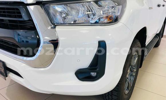 Comprar Usado Toyota Hilux Branco Carro em Maputo em Maputo Comprar Usado Toyota Hilux Branco Carro em Maputo em Maputo