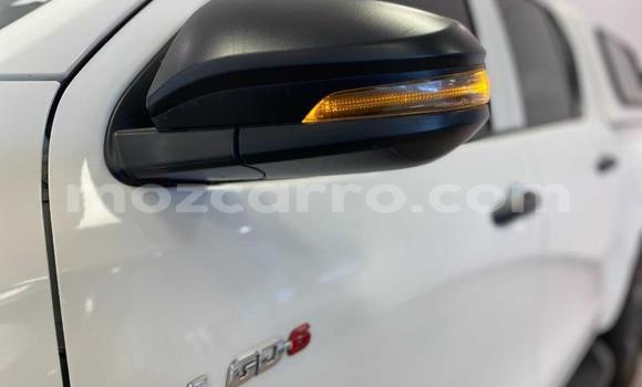Comprar Usado Toyota Hilux Branco Carro em Maputo em Maputo Comprar Usado Toyota Hilux Branco Carro em Maputo em Maputo