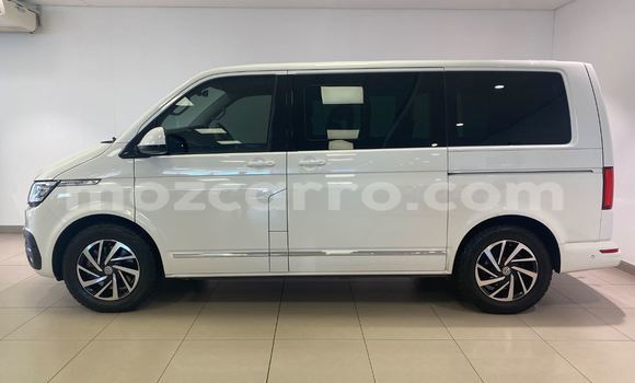 Buy Used Volkswagen Caravelle White Car in Maputo in Maputo Buy Used Volkswagen Caravelle White Car in Maputo in Maputo