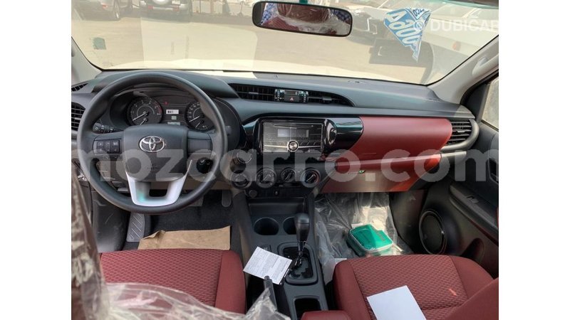 Big with watermark toyota hilux cabo delgado import dubai 6102