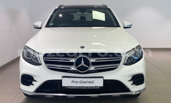 Buy Used Mercedes‒Benz GLC White Car in Maputo in Maputo Buy Used Mercedes‒Benz GLC White Car in Maputo in Maputo