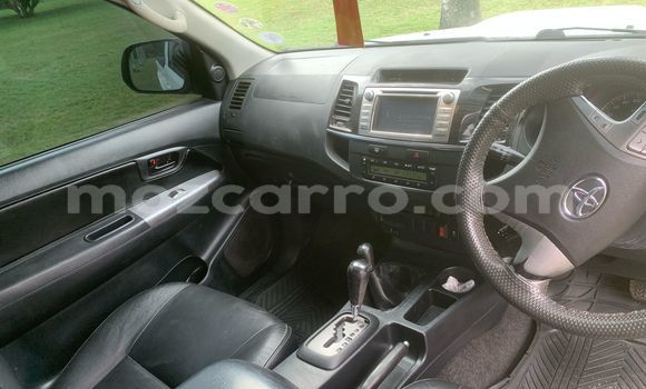 Buy New Toyota Hilux White Car in Maputo in Maputo Buy New Toyota Hilux White Car in Maputo in Maputo