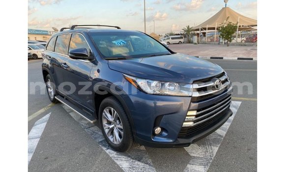Tenga Imported Toyota Highlander Bhuruu Mota in Import - Dubai in Cabo Delgado Tenga Imported Toyota Highlander Bhuruu Mota in Import - Dubai in Cabo Delgado