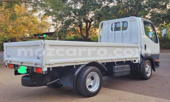 Nunua Mpya Mitsubishi Canter Nyeupe Lori ndani ya Maputo nchini Maputo Nunua Mpya Mitsubishi Canter Nyeupe Lori ndani ya Maputo nchini Maputo