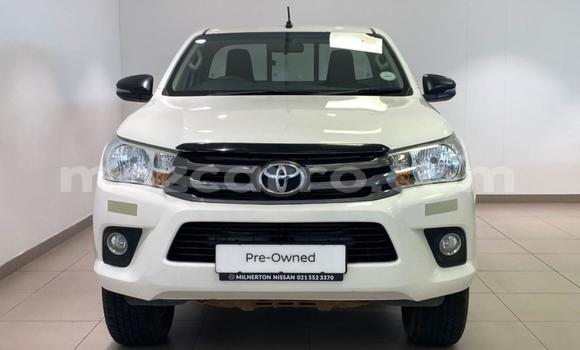 Comprar Usado Toyota Hilux Branco Carro em Maputo em Maputo Comprar Usado Toyota Hilux Branco Carro em Maputo em Maputo