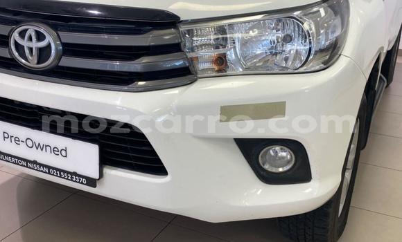 Comprar Usado Toyota Hilux Branco Carro em Maputo em Maputo Comprar Usado Toyota Hilux Branco Carro em Maputo em Maputo
