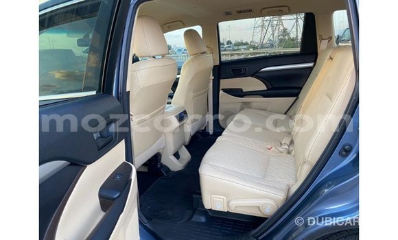Tenga Imported Toyota Highlander Bhuruu Mota in Import - Dubai in Cabo Delgado Tenga Imported Toyota Highlander Bhuruu Mota in Import - Dubai in Cabo Delgado
