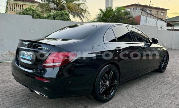 Tenga Tsaru Mercedes-Benz E200 Nhema Mota in Maputo in Maputo Tenga Tsaru Mercedes-Benz E200 Nhema Mota in Maputo in Maputo