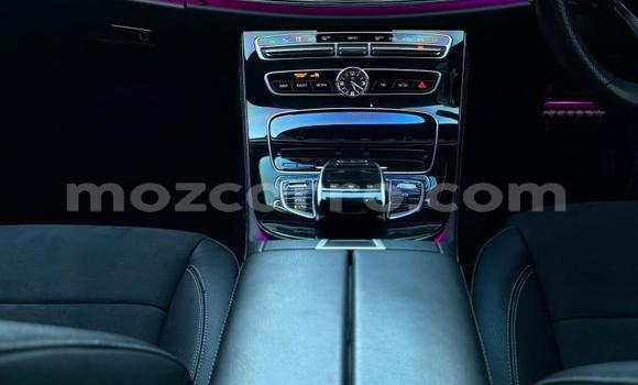 Tenga Tsaru Mercedes-Benz E200 Nhema Mota in Maputo in Maputo Tenga Tsaru Mercedes-Benz E200 Nhema Mota in Maputo in Maputo