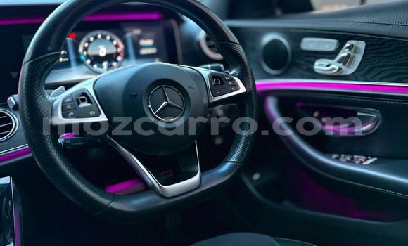 Tenga Tsaru Mercedes-Benz E200 Nhema Mota in Maputo in Maputo Tenga Tsaru Mercedes-Benz E200 Nhema Mota in Maputo in Maputo