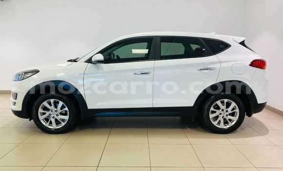 Buy Used Hyundai Tucson White Car in Maputo in Maputo Buy Used Hyundai Tucson White Car in Maputo in Maputo