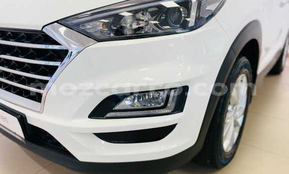 Buy Used Hyundai Tucson White Car in Maputo in Maputo Buy Used Hyundai Tucson White Car in Maputo in Maputo