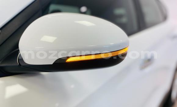 Buy Used Hyundai Tucson White Car in Maputo in Maputo Buy Used Hyundai Tucson White Car in Maputo in Maputo