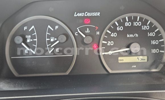 Buy New Toyota Land Cruiser White Car in Maputo in Maputo Buy New Toyota Land Cruiser White Car in Maputo in Maputo