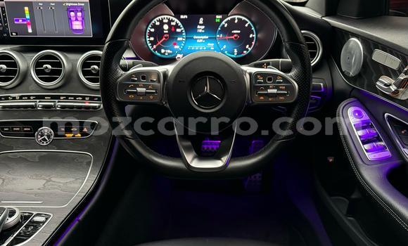 Tenga Itsva Mercedes‒Benz C-Class Tsvuku Mota in Maputo in Maputo Tenga Itsva Mercedes‒Benz C-Class Tsvuku Mota in Maputo in Maputo