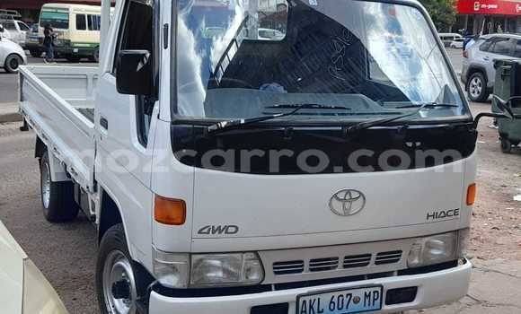 Tenga Itsva Toyota HiAce Chena Rori in Maputo in Maputo Tenga Itsva Toyota HiAce Chena Rori in Maputo in Maputo
