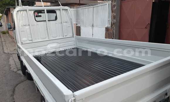 Tenga Itsva Toyota HiAce Chena Rori in Maputo in Maputo Tenga Itsva Toyota HiAce Chena Rori in Maputo in Maputo