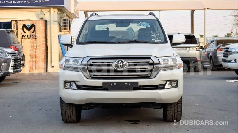 Big with watermark toyota land cruiser cabo delgado import dubai 6107