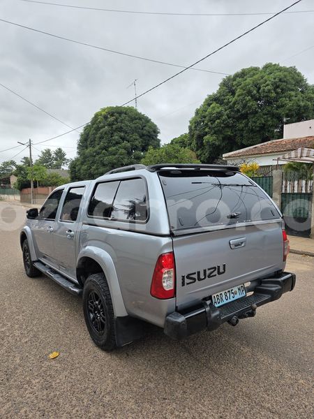 Big with watermark isuzu kb maputo maputo 38650