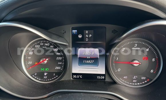 Comprar Usado Mercedes‒Benz C-Class Branco Carro em Maputo em Maputo Comprar Usado Mercedes‒Benz C-Class Branco Carro em Maputo em Maputo