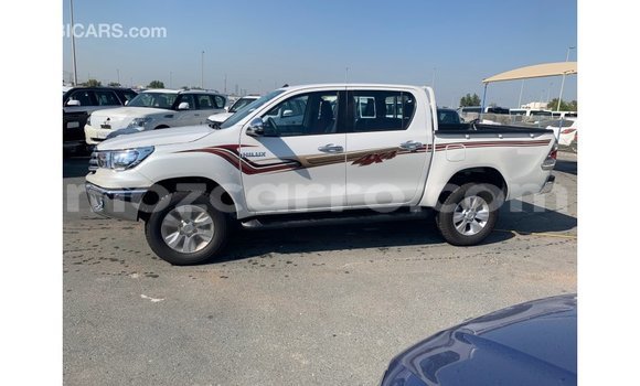 Buy Import Toyota Hilux White Car in Import - Dubai in Cabo Delgado Buy Import Toyota Hilux White Car in Import - Dubai in Cabo Delgado